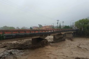 Κακοκαιρία Ιανός: Βυθίστηκαν σκάφη σε Ζάκυνθο και Λευκάδα - Ανυπολόγιστες ζημιές στην Ιθάκη - εικόνα 2
