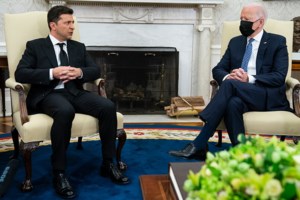 Καμάλα Χάρις από Ρουμανία: Ο Πούτιν δεν δείχνει κανένα σημάδι ότι εμπλέκεται σε σοβαρή διπλωματία