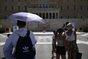 Τηλεργασία στο Δημόσιο τις ημέρες του καύσωνα - Τι θα γίνει με τα ραντεβού στις δημόσιες υπηρεσίες