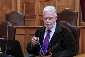 Τέμπη: Ο Τερεζάκης παραδέχτηκε το μοντάζ στις συνομιλίες -"Τα ηχητικά εστάλησαν με mail σε στελέχη της διοίκησης του ΟΣΕ" - εικόνα 3