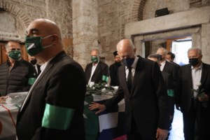 Η τυχαία συνάντηση του Γιώργου Παπανδρέου με δημοσιογράφο σε ταβέρνα- Τι του είπε για τον ΣΥΡΙΖΑ