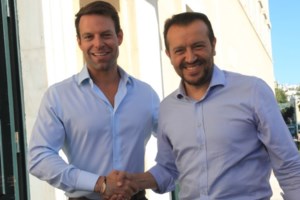 Στον δρόμο του Γκλέτσου και ο Παπανώτας: Το σκέφτεται για... υποψήφιος για πρόεδρος του ΣΥΡΙΖΑ