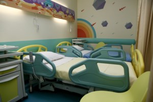 Φοβίζει η οξεία ηπατίτιδα στα παιδιά: Έγινε μεταμόσχευση στο 10% όσων νόσησαν - Τα τρία κύρια συμπτώματα