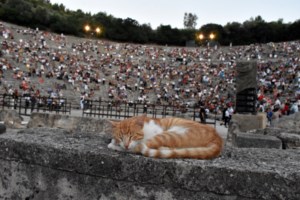 Πολιτιστικό καλοκαίρι στην Αθήνα: Πάνω από 100 εκδηλώσεις σε Τεχνόπολη, Γκράβα, Κολωνό [πρόγραμμα] - εικόνα 2
