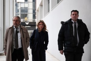 Στήριξη Βαρθολομαίου στην Καρυστιανού για τη χυδαία ανάρτηση του Μητροπολίτη Ικονίου: "Κανένας δεν δικαιούται να προσβάλλει μία χαροκαμένη μάνα" - εικόνα 4