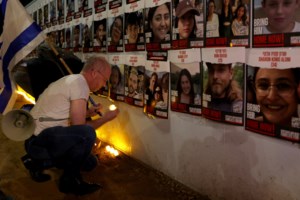 Στο Ισραήλ ο Μπλίνκεν - Συνομιλίες με Νετανιάχου για ενδεχόμενη ανακωχή στη Λωρίδα της Γάζας - εικόνα 3