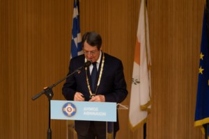 Εμβολιάστηκε ο Πρόεδρος της Κύπρου Νίκος Αναστασιάδης: "Είμαι ευτυχής, είναι δώρο ζωής" - εικόνα 3