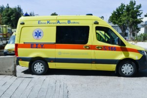 Ηλεία: Λήστεψε με μαχαίρι φαρμακείο και μετά πήγε στο καφενείο για ούζα