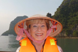 Με βαριές κατηγορίες για απόπειρα ανθρωποκτονίας και εμπρησμό ο "νταής" της Πάτρας - Έμφραγμα υπέστη η μητέρα του - εικόνα 2