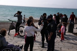 Καπραβέλος: Αν το τρίτο κύμα χτυπήσει την Αθήνα, οι συνέπειες θα είναι ολέθριες - εικόνα 2