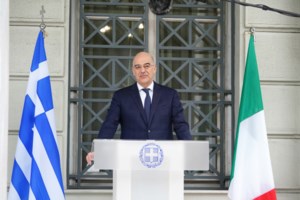 Κόντρα Κοτζιά - ΣΥΡΙΖΑ για ΑΟΖ με Ιταλία:"Σύντροφοι πείτε μας πότε μας επιτρέπετε κριτική;"