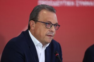 Σκληρή απάντηση Φλωρίδη σε Φάμελλο για το "κυβέρνηση αδικίας": "Βγάλατε έξω δολοφόνους" - εικόνα 3