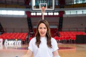 Δόμνα Μιχαηλίδου: Όταν αρρώστησε ο πατέρας μου, η αγωνία μου ήταν αν θα προλάβει τις εκλογές