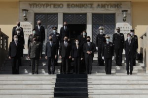 Ολοκληρώθηκαν οι διερευνητικές επαφές Ελλάδας Τουρκίας- Τρείς ώρες κράτησαν, σε λίγο ανακοινώσεις - εικόνα 4