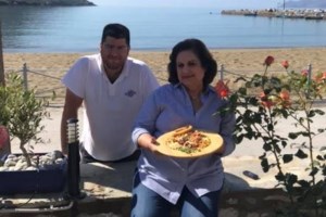 Μαίρη Παναγάκου: Έγραφαν στο διαδίκτυο "η ψευτοδιάσημη με τον imitation γιο" - Ξεσπά για το μπούλιγκ και την αυτοκτονία