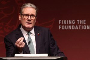 Οι ευρωπαίοι ηγέτες προσπαθούν να απαντήσουν στον Τραμπ για την Ουκρανία - "Πρέπει να κάνουμε περισσότερα"