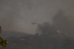 Νέα Αγχίαλος: Απομακρύνονται τα F-16 από την 111 Πτέρυγα Μάχης - Συνεχίζονται οι εκρήξεις στην περιοχή - εικόνα 2