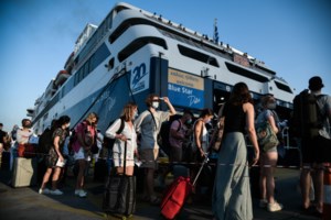 Παυλάκης: Δεν είναι απίθανο να δούμε ακόμη και 10.000 κρούσματα ημερησίως - Κορύφωση τον Σεπτέμβριο