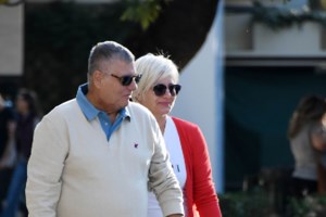 Τράγκας: Με μηνύσεις συνεχίζεται ο πόλεμος των κληρονόμων - Τα αδήλωτα 2,7 εκατ. ευρώ που "έκρυψε" το ζευγάρι - εικόνα 2