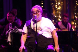 Κραουνάκης για Κασσελάκη: Είναι φτιαγμένος από ανθεκτικό υλικό ... την μία μέρα στην Παλαιστίνη, την άλλη στον Ολυμπιακό