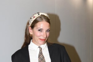 Καταραμένος Κόσμος: Το νέο θρίλερ του Βασίλη Μαυρογεωργίου έρχεται στη σκηνή του Θεάτρου Τέχνης - εικόνα 2