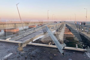 Ουκρανία: Πυρκαγιά σε βάση του στρατού της Ρωσίας στην Κριμαία - Απομακρύνονται πάνω από 2.000 κάτοικοι