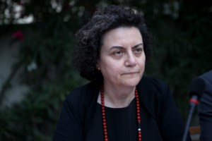 Υποστηρίζω κάθε λέξη του άρθρου μου, λέει η Νάντια Βαλαβάνη μετά τον σάλο για όσα έγραψε για τα Capital Controls