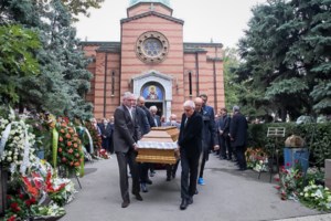 Ντούσαν Ίβκοβιτς: Στο Hall Of Fame και την αιωνιότητα - Ο "κοσμήτορας" του μπάσκετ, το πάθος με τα περιστέρια και ένα μπουκάλι ουίσκι