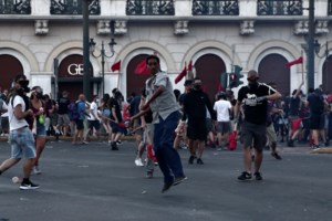 Ελεύθεροι οι εννέα συλληφθέντες για τα επεισόδια στο Σύνταγμα