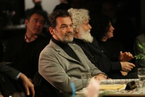 Τζένη Καζάκου: Η κούκλα εγγονή της Τζένης Καρέζη κάνει το ντεμπούτο της στην τηλεόραση - εικόνα 8