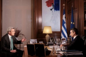 Στήριξη Βέμπερ στην πρόταση Μητσοτάκη για το πιστοποιητικό εμβολίου