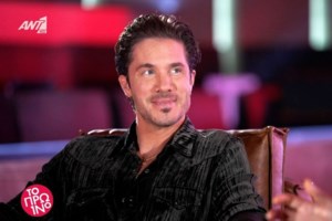 Ο Νίκος Οικονομόπουλος δίχασε το "Χ": "Καλύτερα να μασάς, παρά να μιλάς" - "Λέει αλήθειες που δεν σας αρέσουν"