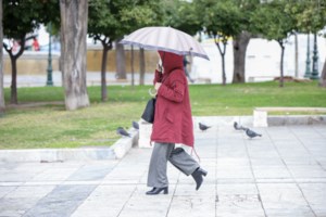 Χαλάει ο καιρός: Έρχονται βροχές, καταιγίδες και χαλάζι - Πότε θα βρέξει στην Αττική