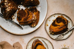 Κλασικό κέικ βανίλια-σοκολάτα - Πανεύκολο, τέλειο συνοδευτικό για τον καφέ σας