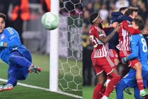 Youth League: Από την Πόλη στη... Νιόν - Στον τελικό οι "μικροί" του Ολυμπιακού που πέρασαν τη Ναντ, μαζί ο Μαρινάκης - εικόνα 2