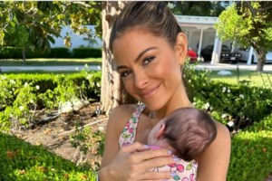 Μαρία Μενούνος: Η κορούλα της σαραντάρισε - Στην εκκλησία για την πρώτη ευχή