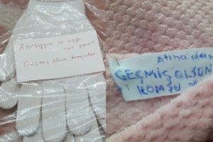 Σεισμός στην Τουρκία: Κραυγή, ανιχνευτές και σκυλιά - Το σχέδιο της ΕΜΑΚ στα συντρίμμια για να βρει ζωές - εικόνα 3