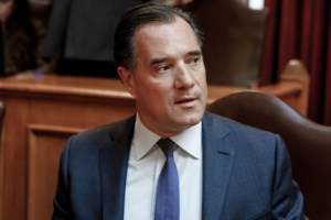 Γεωργιάδης: Από την Πρωτοχρονιά τέλος στο "πέναλτι" του 30% για τους συνταξιούχους που εργάζονται