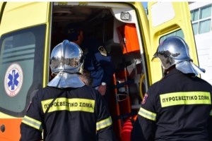 Ιωάννινα: Φωτιά στη λέσχη αξιωματικών - Οι καπνοί σκέπασαν την πόλη - εικόνα 3