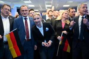 Γερμανικές εκλογές: Νικητής ο Μερτς με 28.9%, δεύτερη η ακροδεξιά - Συντριβή για Σολτς - Θρίλερ με την είσοδο δύο κομμάτων - εικόνα 2