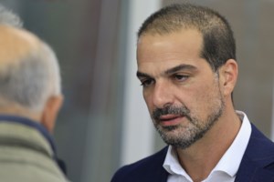 Το μήνυμα Γαβριήλ Σακελλαρίδη μετά την έξοδο από το νοσοκομείο: "Τέρμα το τσιγάρο, λευτεριά στην Παλαιστίνη"