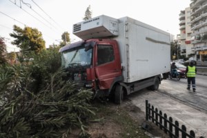 Τραγωδία στη Φθιώτιδα: Νεκρός 22χρονος σε τροχαίο [Εικόνες] - εικόνα 5