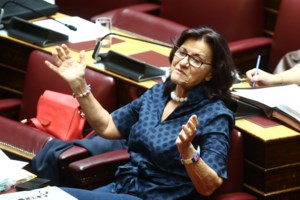 Σε γραμμή Φωτίου και ο Τσακαλώτος: Οι υποκλοπές είναι πρόβλημα δημοκρατίας αλλά και οικονομικής διακυβέρνησης... - εικόνα 2