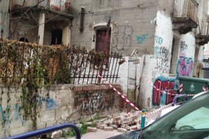 Λάρισα: Ένας χρόνος από τον θάνατο του φοιτητή που καταπλακώθηκε από τοιχίο - "Πήρε δύο βαθιές ανάσες κι έφυγε" [εικόνες] - εικόνα 2