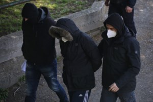 "Θα καταλήξετε σαν τον Άλκη": Εισαγγελική έρευνα για τις απειλές στον αγώνα ΠΑΟΚ Β' - Ολυμπιακός Β' [Βίντεο]