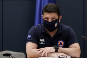 Φωτιά Νέα Στύρα: Ενα κύριο μέτωπο στο Νιμπορειό - "Χειρουργικές επεμβάσεις" στα σημεία της πυρκαγιάς - Επί τόπου ο Χρυσοχοΐδης - εικόνα 2