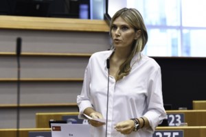 Στη φυλακή για άλλους δύο μήνες η Εύα Καϊλή - Politico: "Έφτασε πολύ κοντά στον ήλιο... και κατακρημνίστηκε" - εικόνα 2