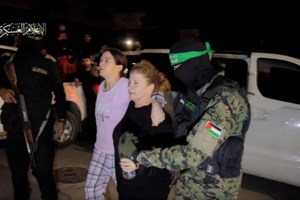 Στα "χαρακώματα" Ισραήλ και Ισπανία- Ανακαλείται η ισραηλινή πρέσβειρα μετά τις "σκανδαλώδεις" δηλώσεις του Σάντσεθ