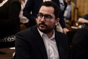 Qatargate: Σφραγίστηκαν τα γραφεία τεσσάρων Ιταλών εργαζομένων στο Ευρωκοινοβούλιο, λέει η La Repubblica