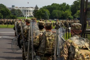 Τζορτζ Φλόιντ: Διαδηλώσεις σε όλον τον κόσμο κατά του ρατσισμού και της αστυνομικής βίας  [εικόνες]
